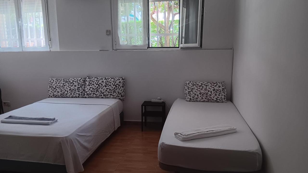 Triple Room with Private Bathroom